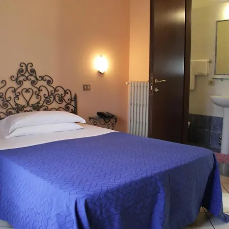 Capri Hotel