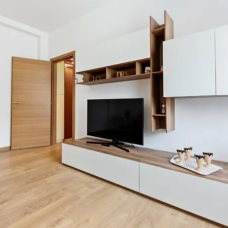 Red Subway Line Modern Flat Apartment