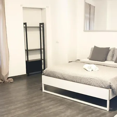 Delle Star Apartamento *