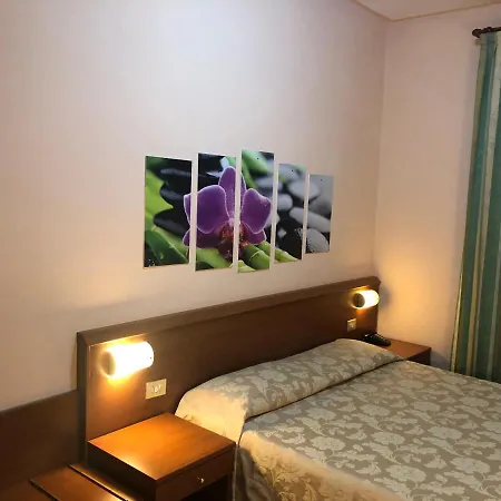 Paradiso Hotel