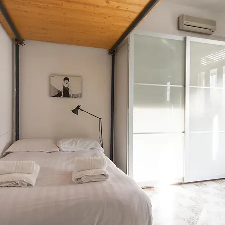 Appartement Intimate With Balcony In Navigli Area