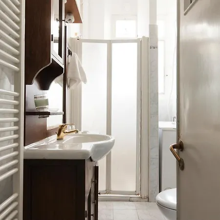 Appartement Intimate With Balcony In Navigli Area *