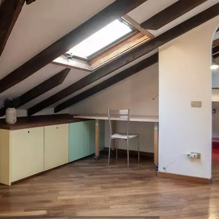The Attic Of With Terrace View Apartment *