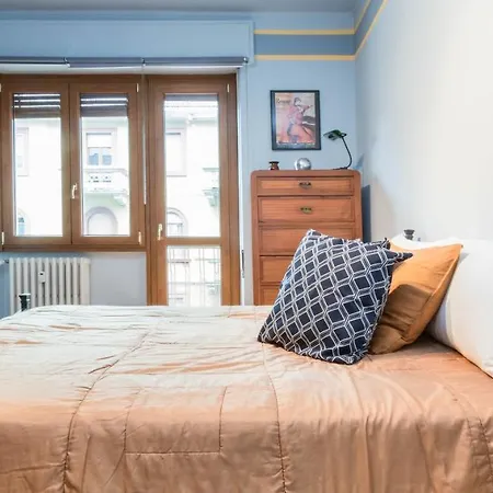 Altido Apt For 4, Close To Navigli And Cinema Ducale Milan