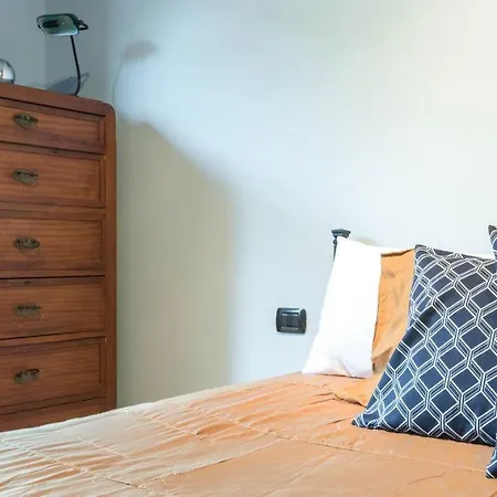 Altido Apt For 4, Close To Navigli And Cinema Ducale * Milan