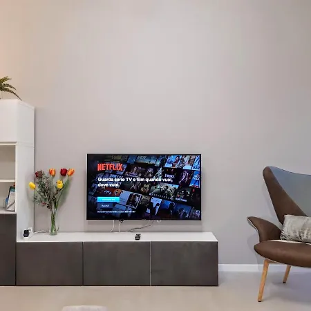 Rent 2 * Milano