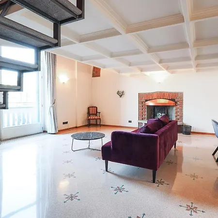 Unique Duomo Luxury Διαμέρισμα *