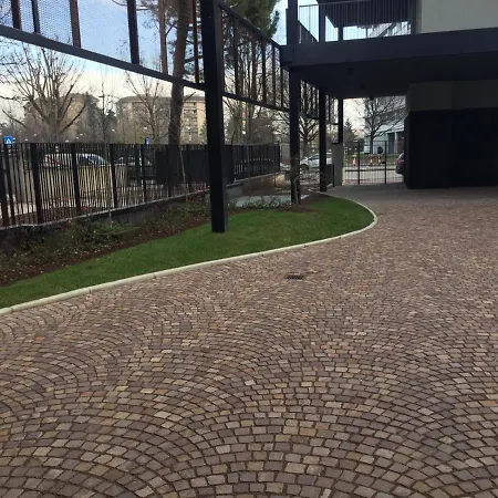 Luxury Gioia Central Station Apartment Milan