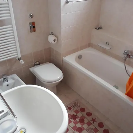 Allegra House - 50mq Ultimo Piano M1 San Giovanni Appartamento
