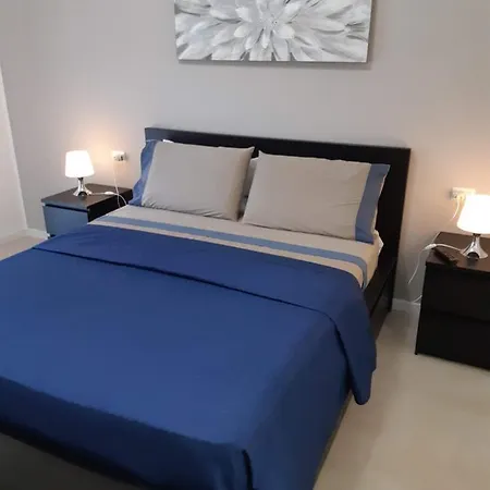 Rent 2 * Milano