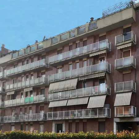 Pop Luxury Experience