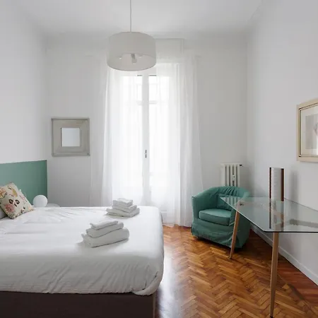 Hostmate - Milano - Felice Casati - Repubblica * Mediolan