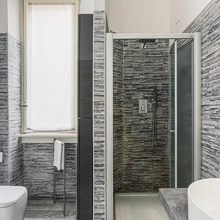 Homi - Via Filzi * Milano