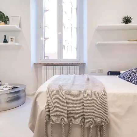 Joivy Spacious 1 Bedroom Near S Agostino Metro * Милан