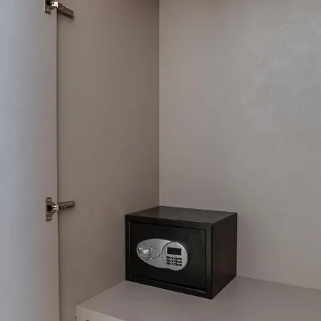 Leisure & Design In The Center Of