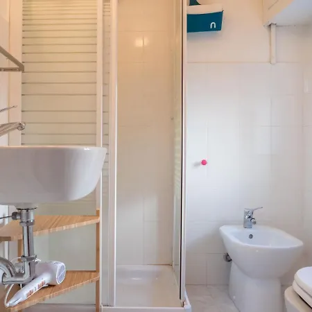 The Rent - Studio Nearby Sant'agostino Metro