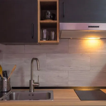 The Rent - Studio Nearby Sant'agostino Metro Apartment Milan