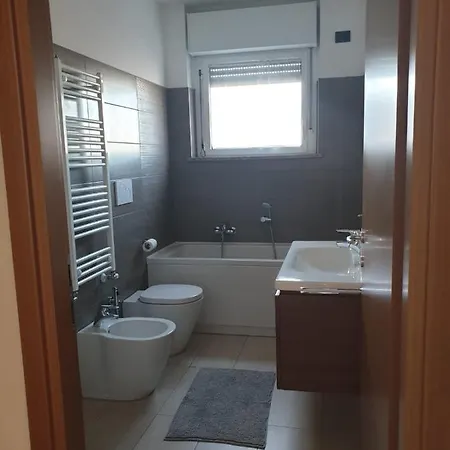 Bovisa New Apartmán