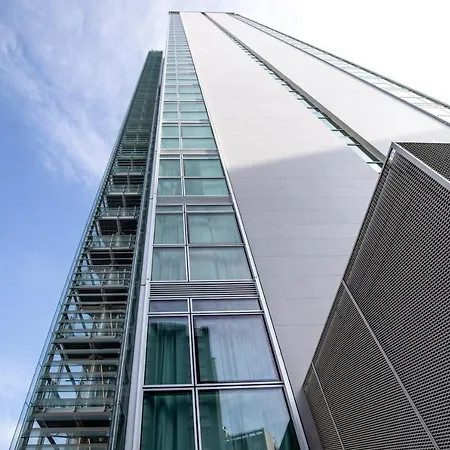 Domux Torre Galfa Sky & Panoramic View Aparthotel Mailand