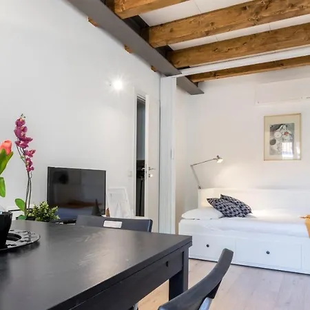 Altido Smart White Flat Near Arco Della Pace Apartmán *