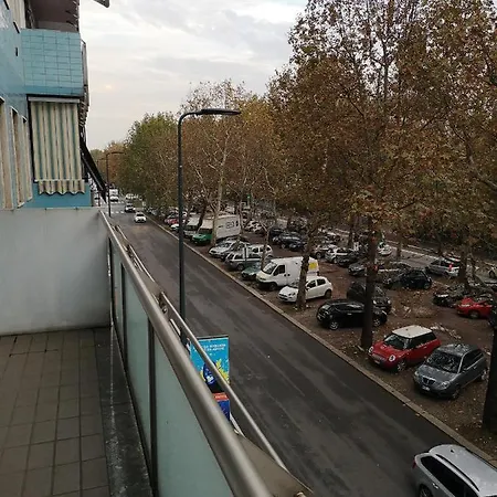 Casa Marche * Milán