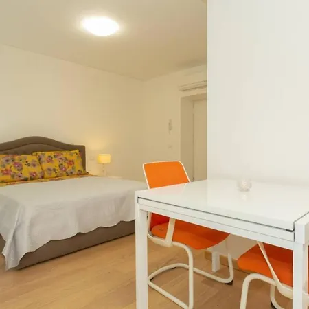 Parisienne Porta Romana