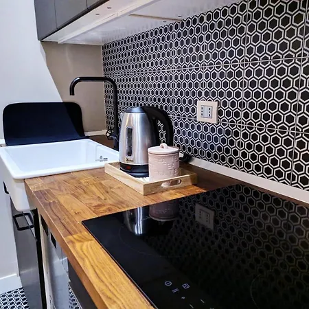 Διαμέρισμα Beautiful Basement-tony Appartment-in The Heart Of