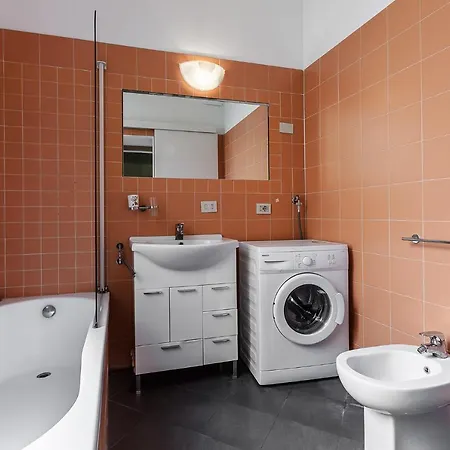 Apartment Grazioso Trilocale P.venezia-duomo