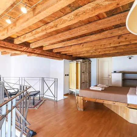 Apartamento Duomo Cathedral View - Luxury *