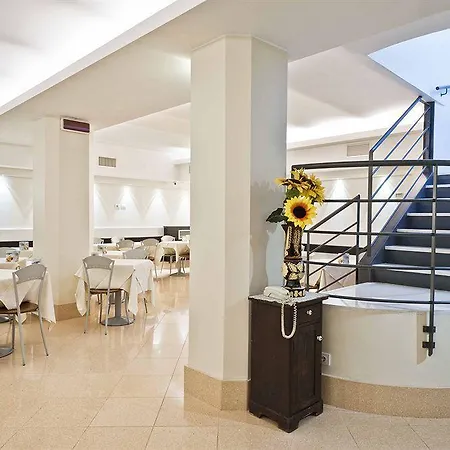 Ibis Styles Centro Hotel Milan