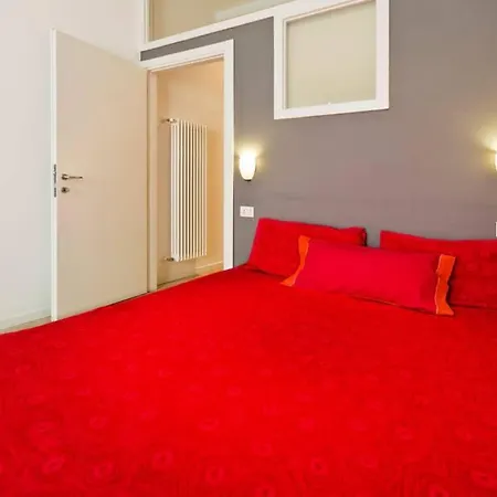 Downtown - The Flat Milán