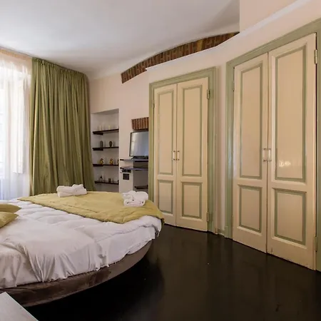 Vincenzo Monti * Milan