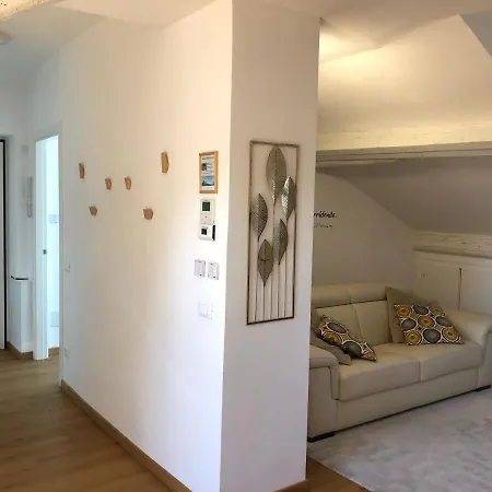 Spazio M&m Via Augusto Anfossi 10 Mailand