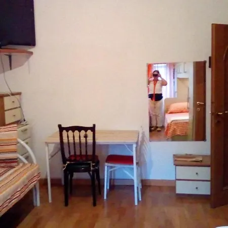 Casa Revello Auberge de jeunesse *