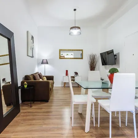 Hemeras Boutique Homes Exclusive 4bdr Close To Duomo Apartment Milan