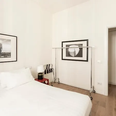 Brera - Fiori Chiari Charme Apartamento Milão