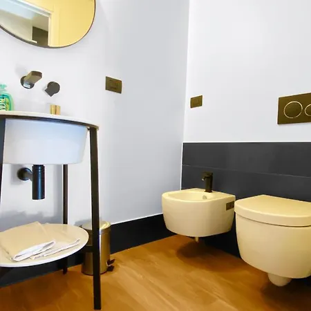 Station Blue Милан