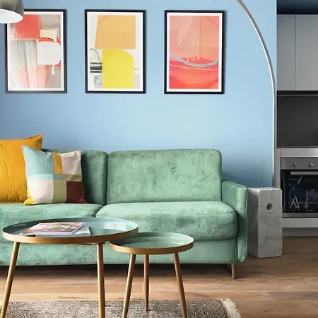 아파트 The Wallpaper House