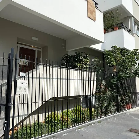 Apartment Flat On Fig - In Milan