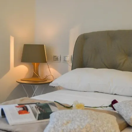 Joivy Fulcorina Apartman Milánó
