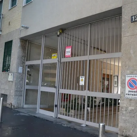 Joivy Lovely For 4 Next To Bus And Metro Station Apartmán Milán