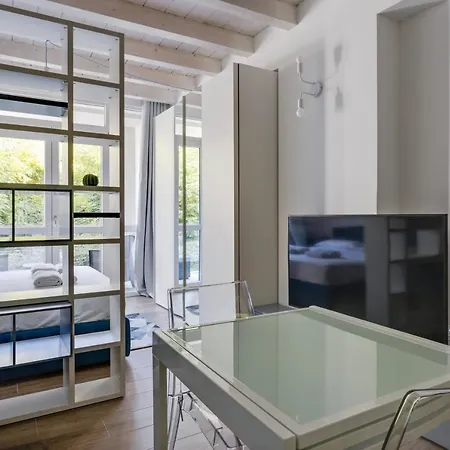 Апартаменты Loft Moderno Sui Navigli *