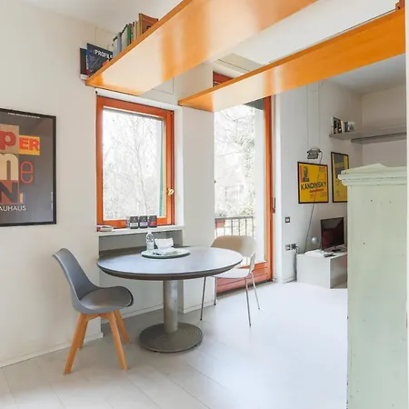 Deep Travel Apartman *
