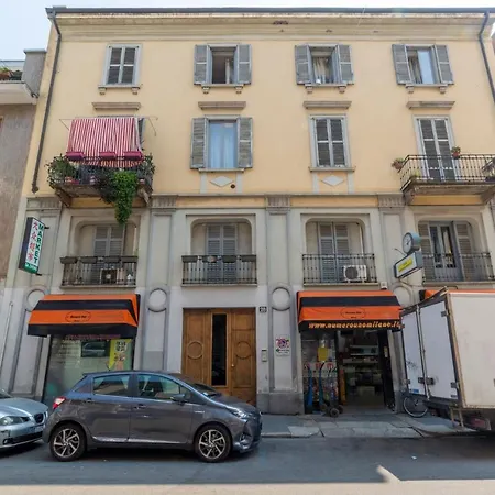 Roomy Close To Subway M5! * Milano