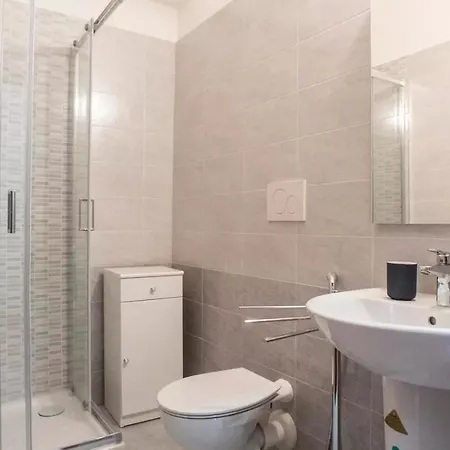 Apartment Cozy And Modern In Corvetto