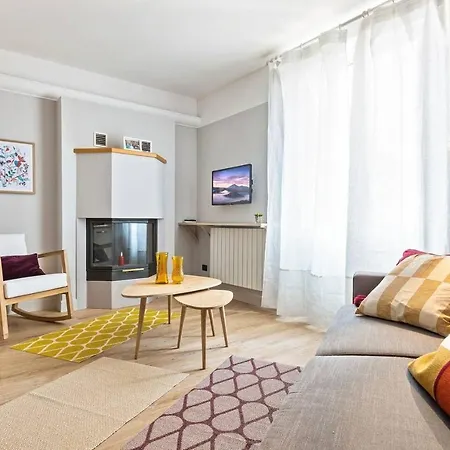 Daire Guesthost - Navigli & Porta Genova M2 Cozy Milano