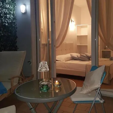 Flowers Pensjonat 3*