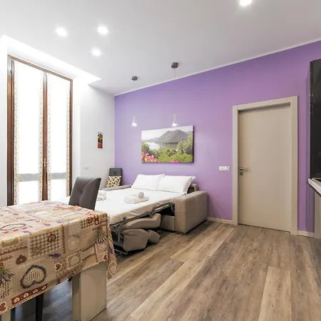 Guesthost - Lovely Near Piazza Firenze! شقة