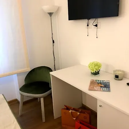 Flowers Pensión Milán