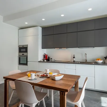 Bnbutler Arena 35 - Navigli * Milano